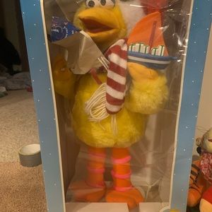 Vintage large big bird collectible toy!